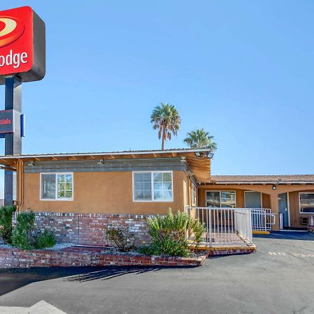Econo Lodge On Historic Route 66 Barstow Exterior foto