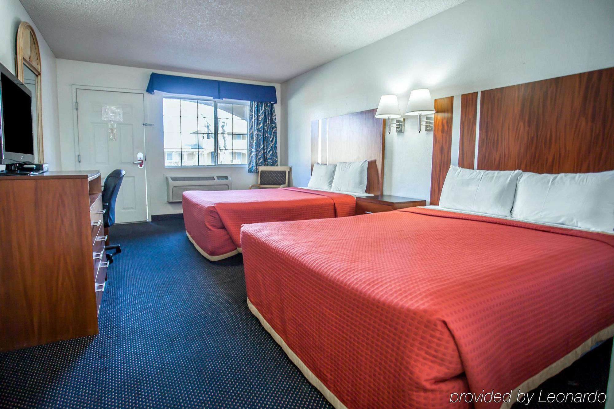 Econo Lodge On Historic Route 66 Barstow Exterior foto